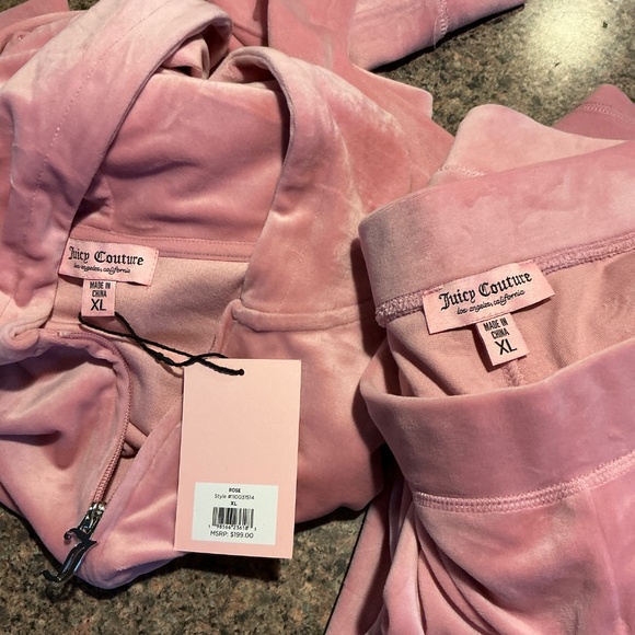 Juicy Couture Velour Tracksuit Rose color - Picture 9 of 9
